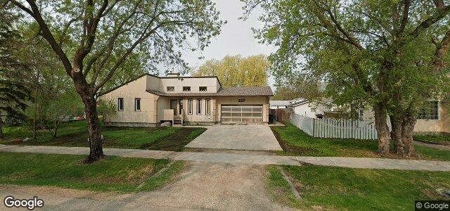 227 Mcfadden Avenue（加拿大曼尼托巴省温尼伯市）房屋照片