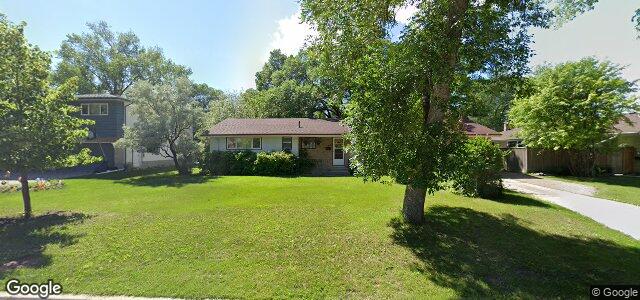 302 Boreham Boulevard（加拿大曼尼托巴省温尼伯市）房屋照片