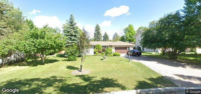 305 Boreham Boulevard（加拿大曼尼托巴省温尼伯市）房屋照片