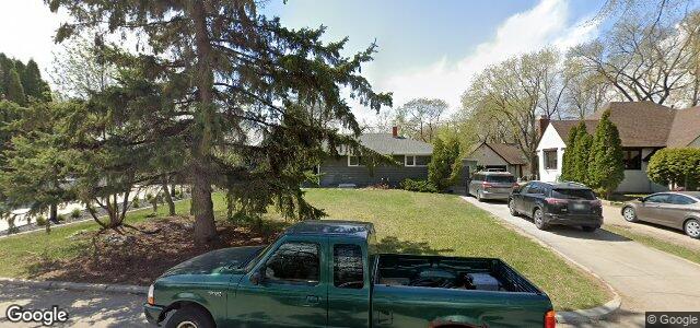 320 Kelvin Boulevard（加拿大曼尼托巴省温尼伯市）房屋照片