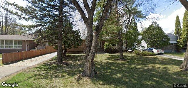 326 Kelvin Boulevard（加拿大曼尼托巴省温尼伯市）房屋照片