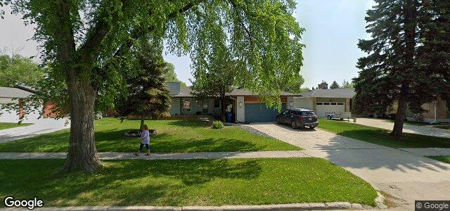 385 Southport Boulevard（加拿大曼尼托巴省温尼伯市）房屋照片