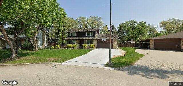 39 Folkestone Boulevard（加拿大曼尼托巴省温尼伯市）房屋照片