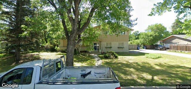 402 Boreham Boulevard（加拿大曼尼托巴省温尼伯市）房屋照片