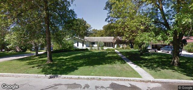 402 Bower Boulevard（加拿大曼尼托巴省温尼伯市）房屋照片