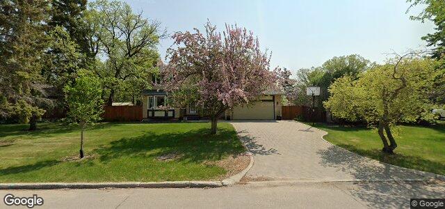 47 Folkestone Boulevard（加拿大曼尼托巴省温尼伯市）房屋照片