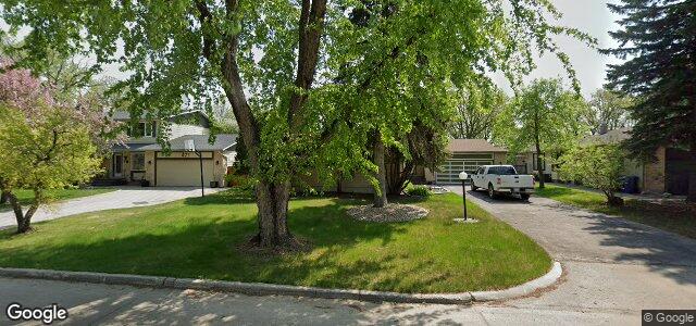 Photo of 51 Folkestone Boulevard in Winnipeg, Manitoba