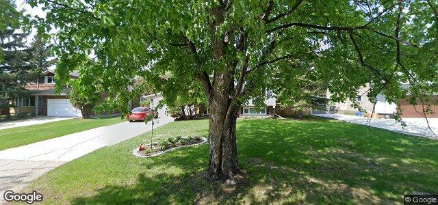 Larawan ng 66 Folkestone Boulevard sa Winnipeg, Manitoba