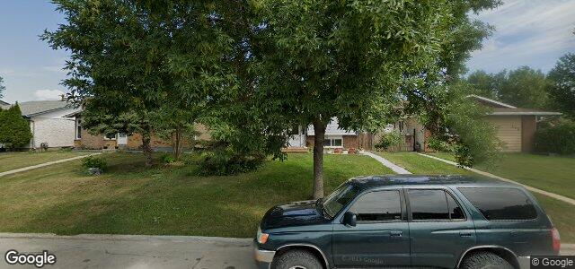 Photo of 106 Sumter Crescent in Winnipeg, Manitoba