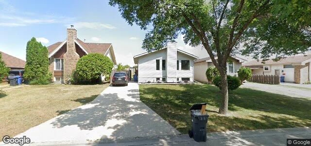 Photo of 123 Taraska Bay in Winnipeg, Manitoba