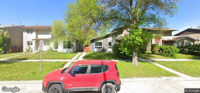 131 Egesz Street（加拿大曼尼托巴省温尼伯市）房屋照片