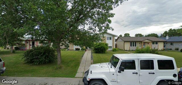 135 Ellington Street（加拿大曼尼托巴省温尼伯市）房屋照片