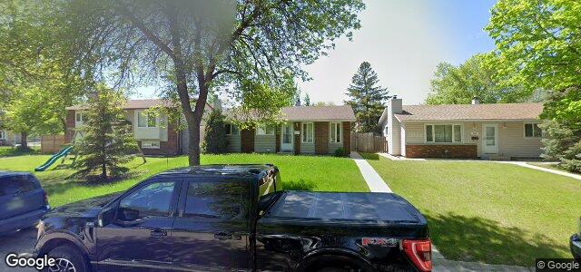 Photo of 139 Sanderson Avenue in Winnipeg, Manitoba