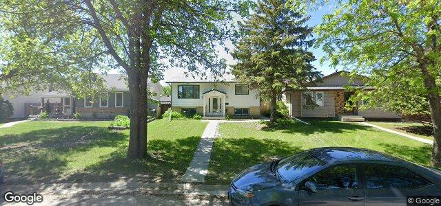 Photo of 14 Groverdale Avenue in Winnipeg, Manitoba