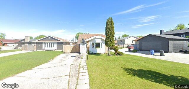 18 Poplynn Drive（加拿大曼尼托巴省温尼伯市）房屋照片