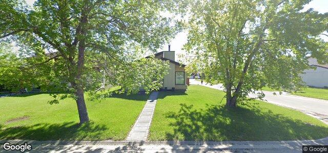 2 Montbrook Road（加拿大曼尼托巴省温尼伯市）房屋照片