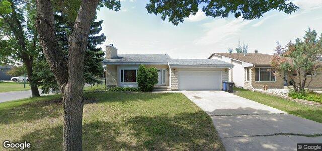 2 Woodcroft Bay（加拿大曼尼托巴省温尼伯市）房屋照片