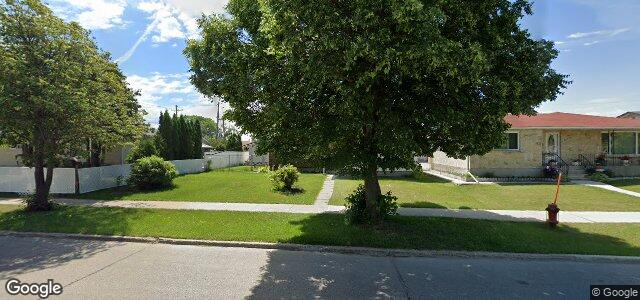 2016 Manitoba Avenue（加拿大曼尼托巴省温尼伯市）房屋照片