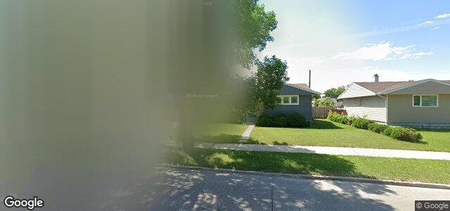 2040 Manitoba Avenue（加拿大曼尼托巴省温尼伯市）房屋照片