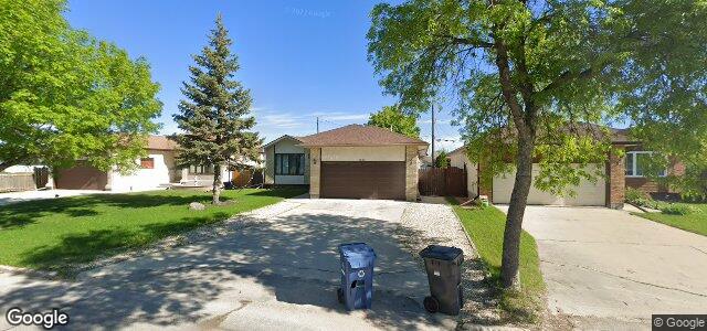 2079 Manitoba Avenue（加拿大曼尼托巴省温尼伯市）房屋照片