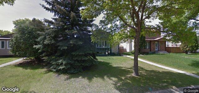 Larawan ng 22 Groverdale Avenue sa Winnipeg, Manitoba