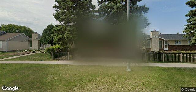 2302 Burrows Avenue（加拿大曼尼托巴省温尼伯市）房屋照片