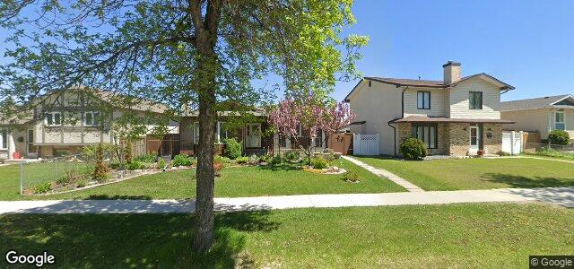 2403 Burrows Avenue（加拿大曼尼托巴省温尼伯市）房屋照片