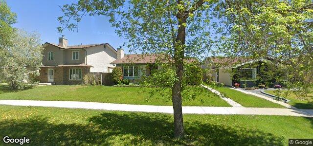 2415 Burrows Avenue（加拿大曼尼托巴省温尼伯市）房屋照片