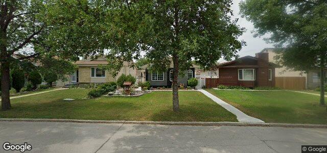 2484 Burrows Avenue（加拿大曼尼托巴省温尼伯市）房屋照片