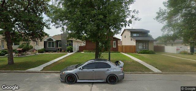 2488 Burrows Avenue（加拿大曼尼托巴省溫尼伯市）房屋照片