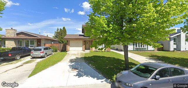 25 Timmins Avenue（加拿大曼尼托巴省温尼伯市）房屋照片