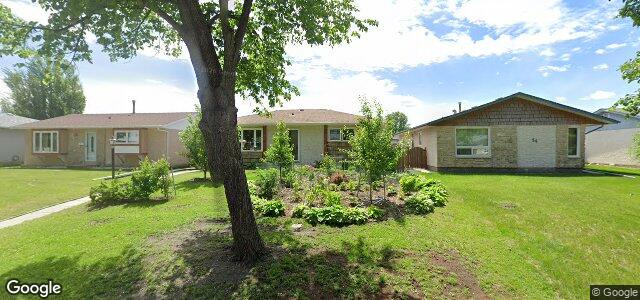 30 Currie Crescent（加拿大曼尼托巴省温尼伯市）房屋照片