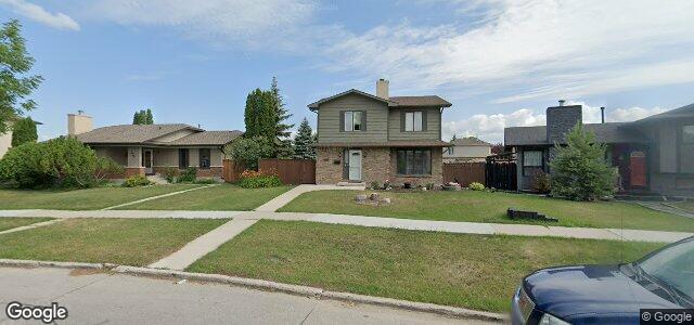 320 Egesz Street（加拿大曼尼托巴省温尼伯市）房屋照片