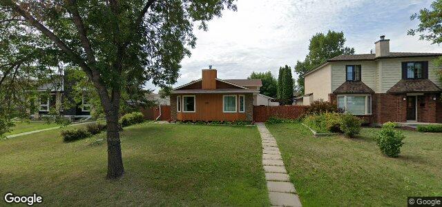 331 Egesz Street（加拿大曼尼托巴省温尼伯市）房屋照片