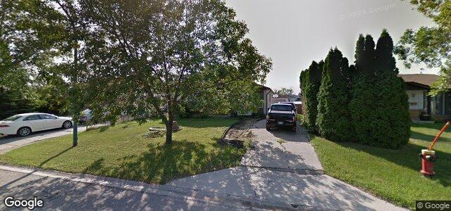 35 Palms Boulevard（加拿大曼尼托巴省温尼伯市）房屋照片