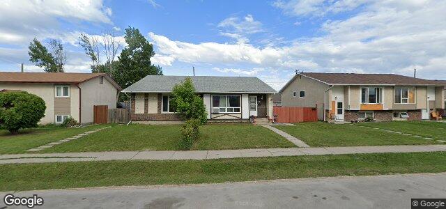 38 Code Street（加拿大曼尼托巴省温尼伯市）房屋照片