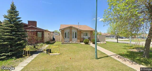 4 Birchlynn Bay（加拿大曼尼托巴省温尼伯市）房屋照片