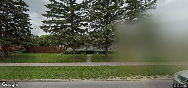 680 Keewatin Street（加拿大曼尼托巴省温尼伯市）房屋照片
