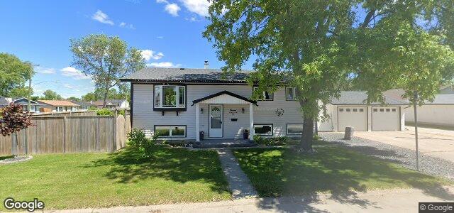 7 Featherstone Way（加拿大曼尼托巴省温尼伯市）房屋照片