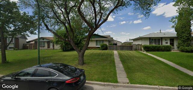 Photo of 70 Avery Drive in Winnipeg, Manitoba