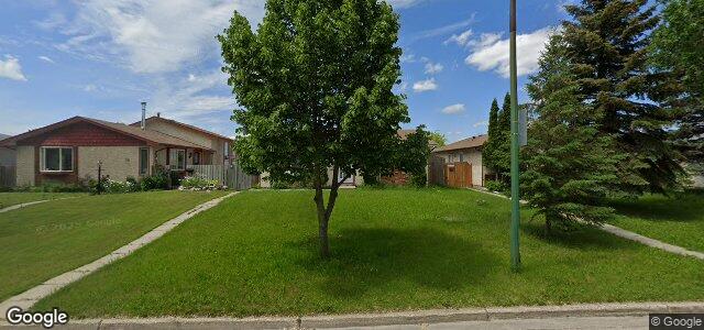 82 Avery Drive（加拿大曼尼托巴省温尼伯市）房屋照片