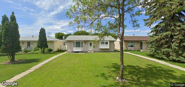 Photo of 98 Huber Street in Winnipeg, Manitoba