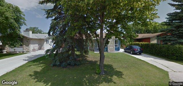 103 Amelia Crescent（加拿大曼尼托巴省温尼伯市）房屋照片