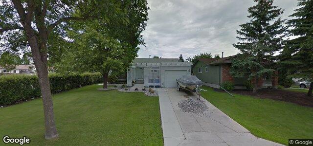 114 Stacey Bay（加拿大曼尼托巴省温尼伯市）房屋照片