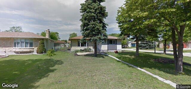 126 Amelia Crescent（加拿大曼尼托巴省温尼伯市）房屋照片