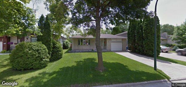 131 Amelia Crescent（加拿大曼尼托巴省温尼伯市）房屋照片