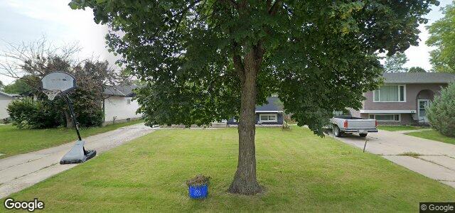 134 Reay Crescent（加拿大曼尼托巴省温尼伯市）房屋照片