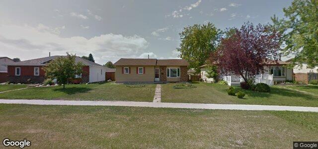 140 Grassie Boulevard（加拿大曼尼托巴省温尼伯市）房屋照片