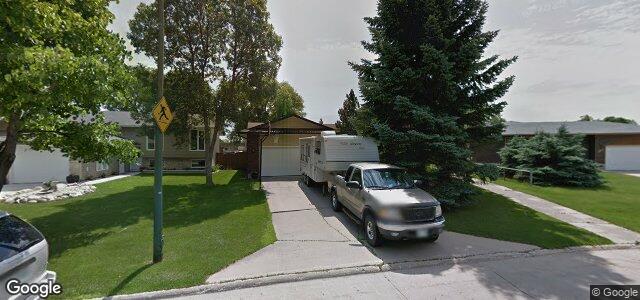 147 Amelia Crescent（加拿大曼尼托巴省温尼伯市）房屋照片