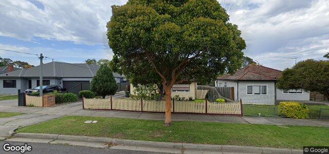 15 Hobbs Crescent（加拿大曼尼托巴省温尼伯市）房屋照片